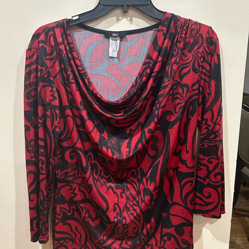J.B.S. Pink and Gray Floral Top